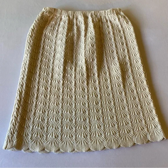 vintage cream cotton crotchet skirt / medium - Picture 2 of 2